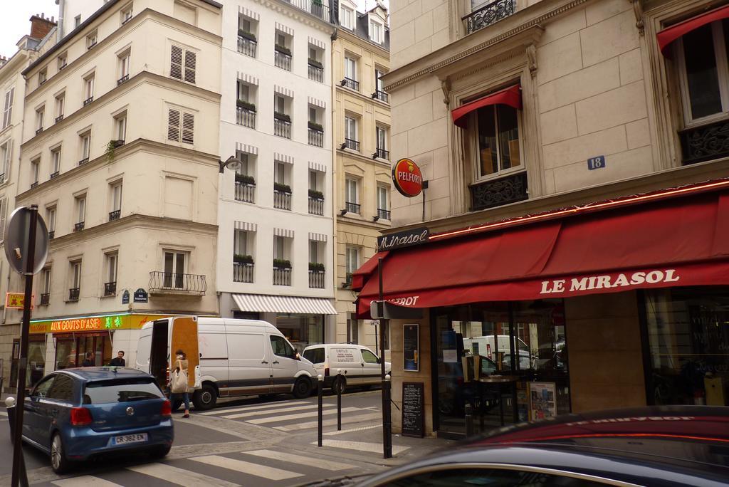 Appartement Prestigious 2 Bedroom Near Champs Elysees Paris