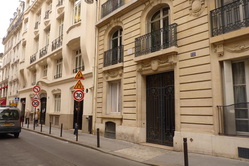Appartement Prestigious 2 Bedroom Near Champs Elysees